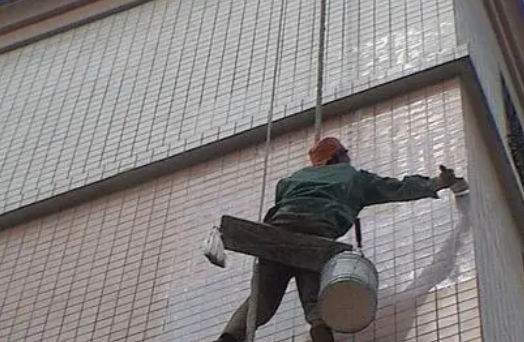 漳平卫生间漏水维修公司分享下漳平外墙防水的必要性。